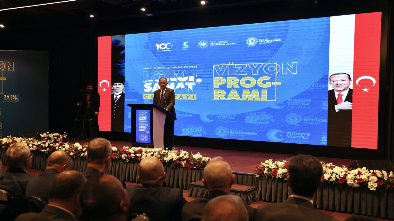 Bakan Özhaseki, "Samsun Kültür Sanat Çalıştayı Vizyon Programı"nda konuştu: