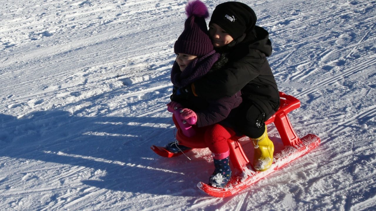 Bitlis'te kayak sezonu açıldı