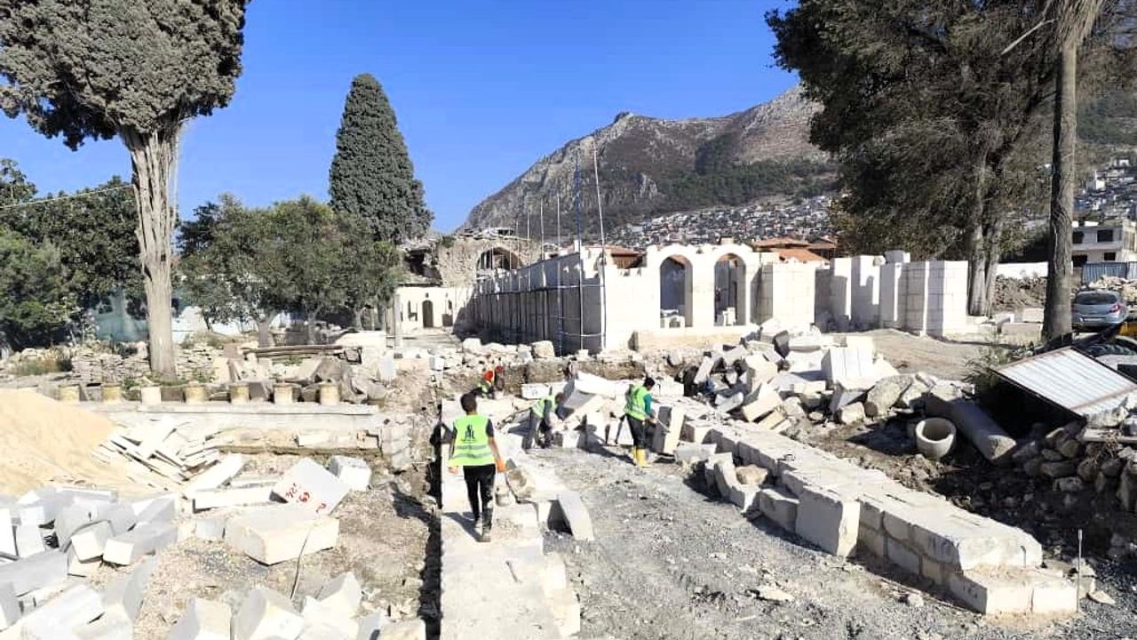 754 yıllık tarihi yapı Büyükşehir’le yükseliyor