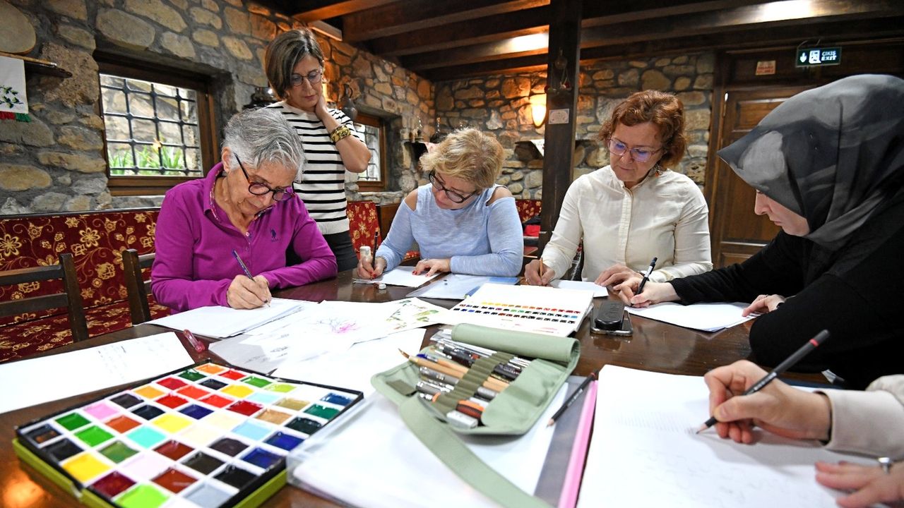 Osmangazi’de minyatür sanatı kadın eliyle hayat buluyor