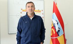 Kayserispor Teknik Direktörü Uçar'dan sporda şiddetin önlenmesi için sağduyu çağrısı: