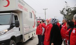 Türk Kızılay depremzedelere kış yardımı programını Hatay'dan başlattı