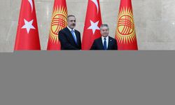 Dışişleri Bakanı Fidan, Kırgızistanlı mevkidaşı Kulubayev ile Bişkek'te görüştü