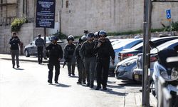 İsrail güçleri Mescid-i Aksa'da cuma namazı kılınmasını 13 haftadır kısıtlıyor