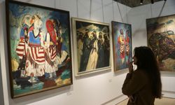İstanbul'da ressam İlham Atalay'ın eserlerinden oluşan sergi açıldı