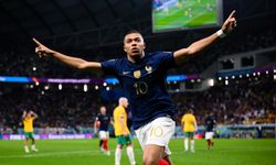 Real Madrid, Mbappe'yi renklerine bağladı