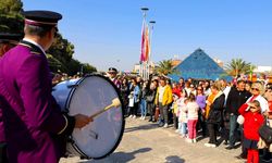 Bursa'nın dört bir yanında Cumhuriyet Bayramı coşkusu