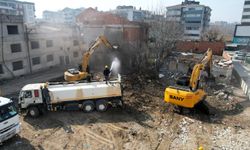 Bursa’da Yıldırım Belediyesi büyük düşünüp, büyük dönüşüyor