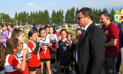 Osmangazi’de kız çocukları için Mini Voleybol Şenliği