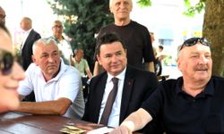 Erkan Aydın, Kemerçeşme’de vatandaşlarla kahvaltı yaptı