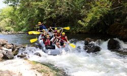 Bursa’da gençler rafting heyecanı yaşadı