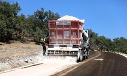 Mustafakemalpaşa’nın kırsal yollarına konfor geliyor