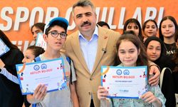 18 branş, 62 bin 542 çocuk: Yıldırım’da sporun kalbi yaz okullarında attı