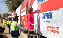 Bursa’da Cumhuriyet sevgisi sloganlara yansıdı