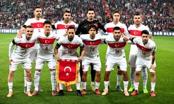 A Milli Takım Bursa’da kazandı, gruptan çıkmayı garantiledi