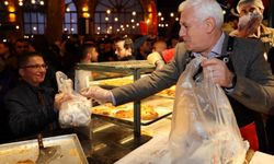 Tahanlı pide ve çaylar Başkan Bozbey'den