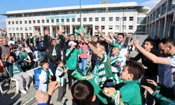 Bursaspor’un şampiyonluk heyecanı Nilüfer’de zirve yaptı