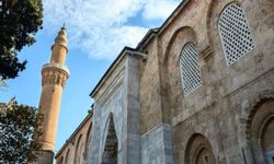 Yıldırımlı gençler tarihi yerinde keşfediyor
