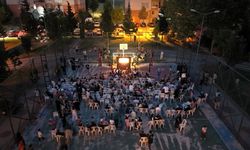 “Karagöz’ün Salıncağı” ilk gösteriminde çocuklar ve aileler buluştu