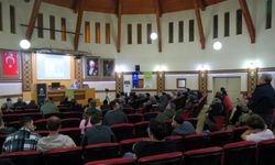 İnegöl’de aile bağlarını güçlendiren seminer: Sofradan sohbete aile