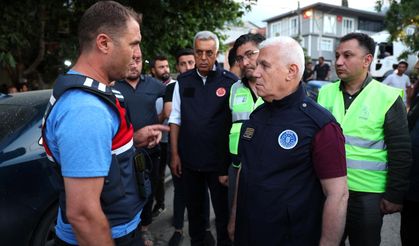 Büyükşehir, 235 araç ve 550 personelle yangına müdahale etti