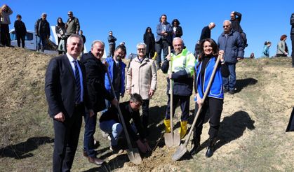 Nilüfer’de doğaya nefes: 32 dekarlık alana 450 fidan dikildi