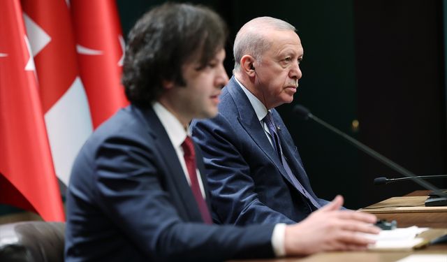 Cumhurbaşkanı Erdoğan: "Terör örgütleri ile mücadelemizi daha etkin kılacak adımlar üzerinde durduk"