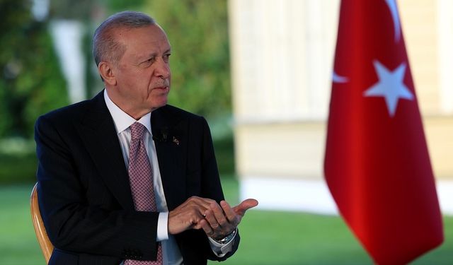 Erdoğan: "Ülkemizde sigara kullanımında gerileme yaşandığını memnuniyetle müşahede ediyoruz"