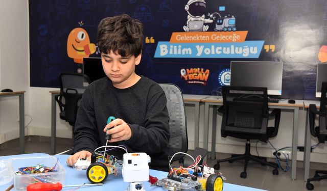 Bursa Yıldırım Molla Yegân'da ders zili çaldı