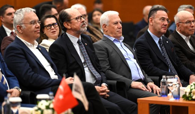 Bursa Kitap Fuarı’nda İznik’in tarihi zenginliği konuşuldu