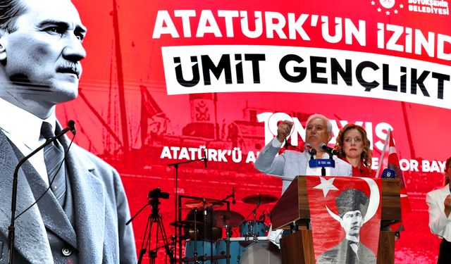 Bursa’da 19 Mayıs coşkusu ‘Mor ve Ötesi’ ile zirve yaptı