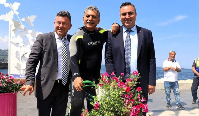 Gemlik Körfezi’nde dalgıçlardan dip temizliği