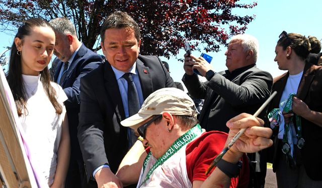 Osmangazi'de Engelliler Haftası'nda uçurtma şenliği ile farkındalık oluşturuldu