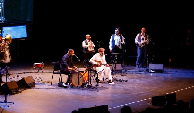 Bursa Festivali’nde Balkan rüzgârı