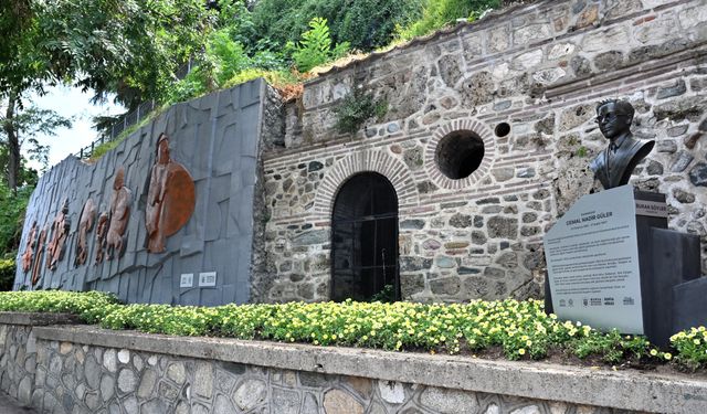 Büyükşehir, Bursalı sanatçı Cemal Nadir’in anısını yaşatıyor