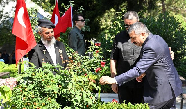 Başkan Yılmaz: “Hainlerin alçak planlarını tarihin çöplüğüne attık”