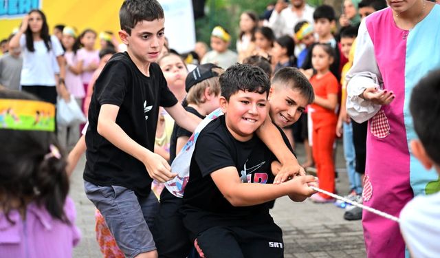Yıldırım’da yaz tatiline renk katan şenlik