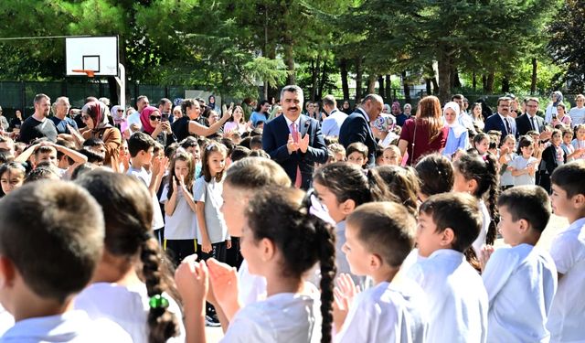 Başkan Yılmaz’dan öğrencilere altın öğütler