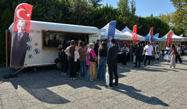 Bursa Büyükşehir’den üniversiteli gençlere sıcak karşılama