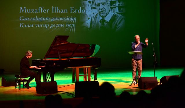 Bursa Festivali, edebiyat ve müziği aynı sahnede buluşturdu