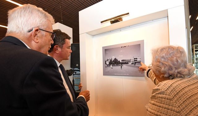 ‘Cumhuriyet ve Bursa’ fotoğraf sergisi açıldı