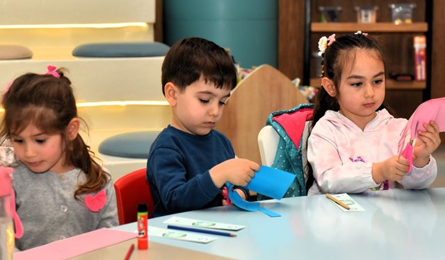 Yıldırım’da çocuklar sanatla büyüyor, üreterek öğreniyor