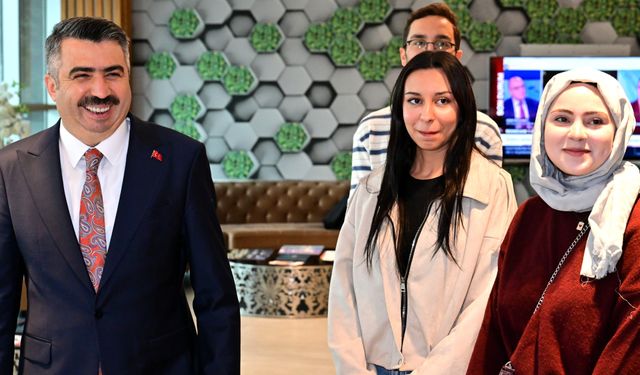 Yıldırım’ın dönüşüm mimarı Oktay Yılmaz, gençlerle tecrübelerini paylaştı