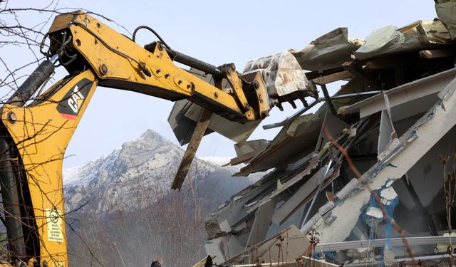 Osmangazi’de kaçak yapılaşmayla kararlı mücadele