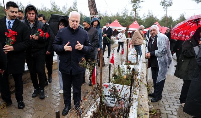 Başkan Bozbey'den deprem bölgesine ziyaret