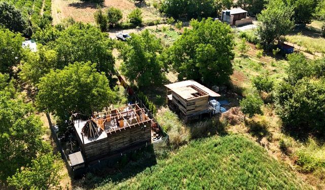 İnegöl Belediyesi’nden Çitli’de 16 kaçak yapıya müdahale