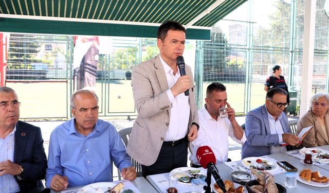 Başkan Aydın'dan Gülbahçe'ye yeni muhtarlık ve halk eğitim binası müjdesi