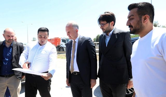 İnegöl Belediyesi’nden fabrika girişlerine modern dokunuş