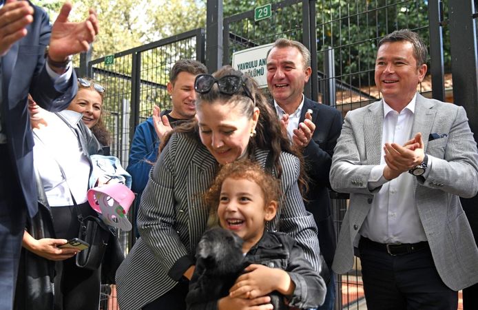 Başkan Aydın’dan can dostlara sevgi dolu kutlama
