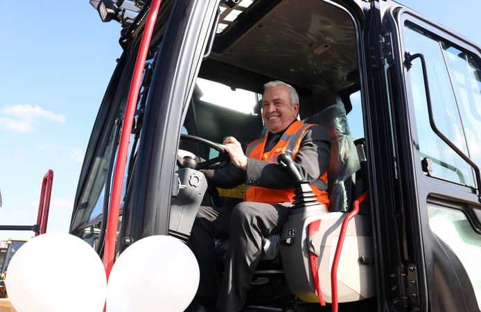 Nilüfer Belediyesi, sahadaki gücünü yeni yatırımlarla artırıyor